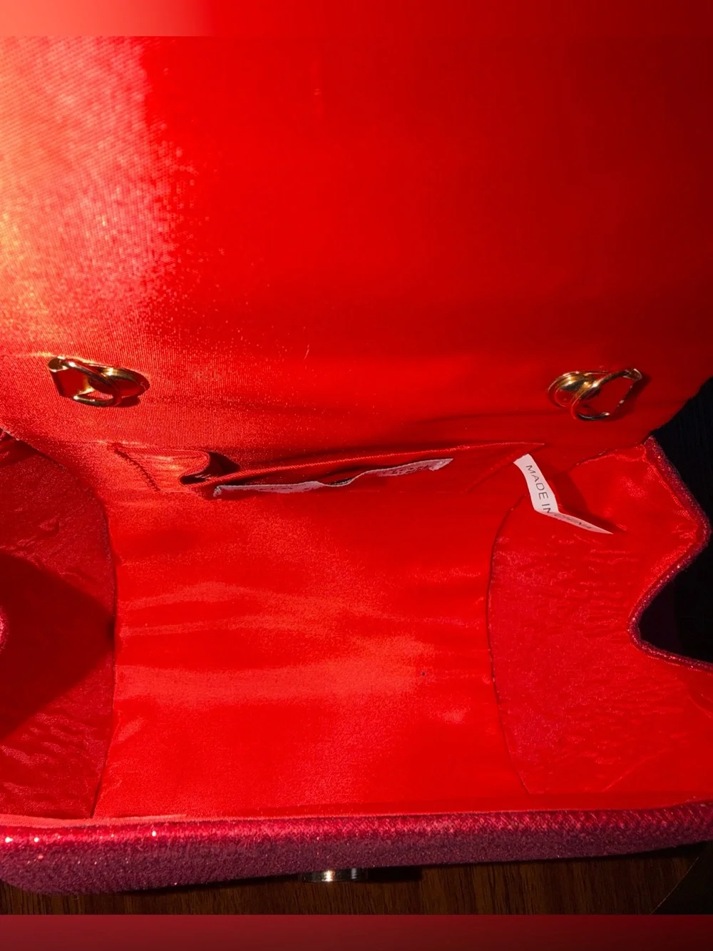 Sparkling Red Crystal Wristlet Clutch ❤️❤️ Very Elegant! 🌹